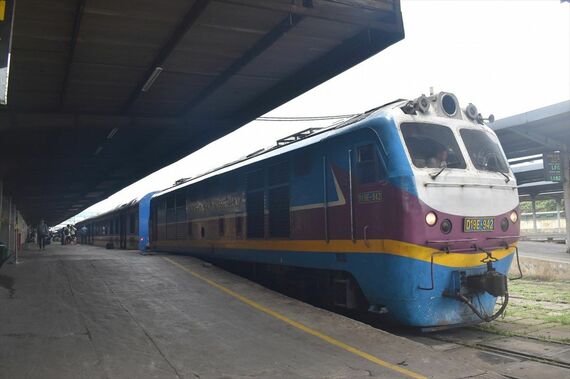 ベトナム 南北統一鉄道