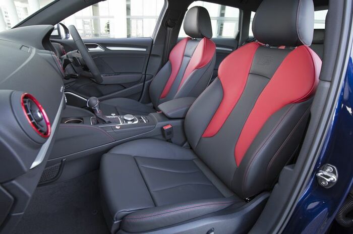 アウディ S3 スポーツバック｜Audi S3 Sportback