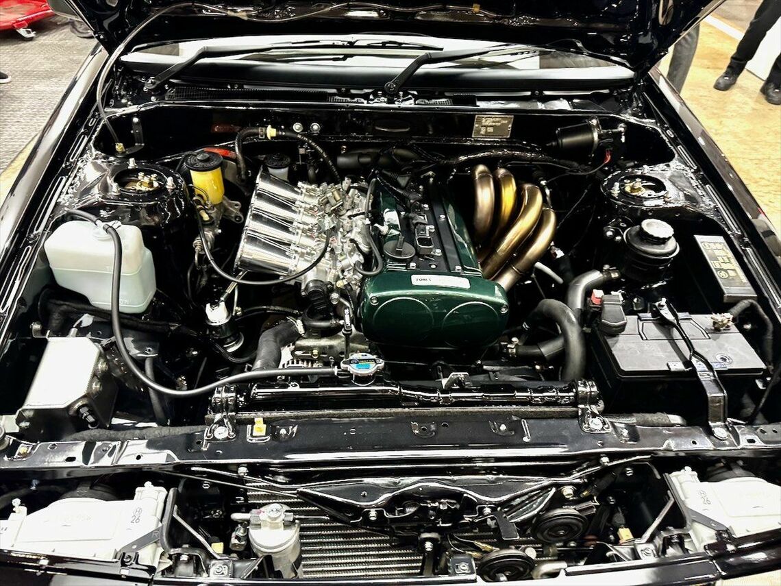 標準オーバーホール＋αの「Aスペック」、チューンナップした「Bスペック」、そしてオーダーメイドの「Cスペック」、3つのエンジンメニューを用意（筆者撮影）