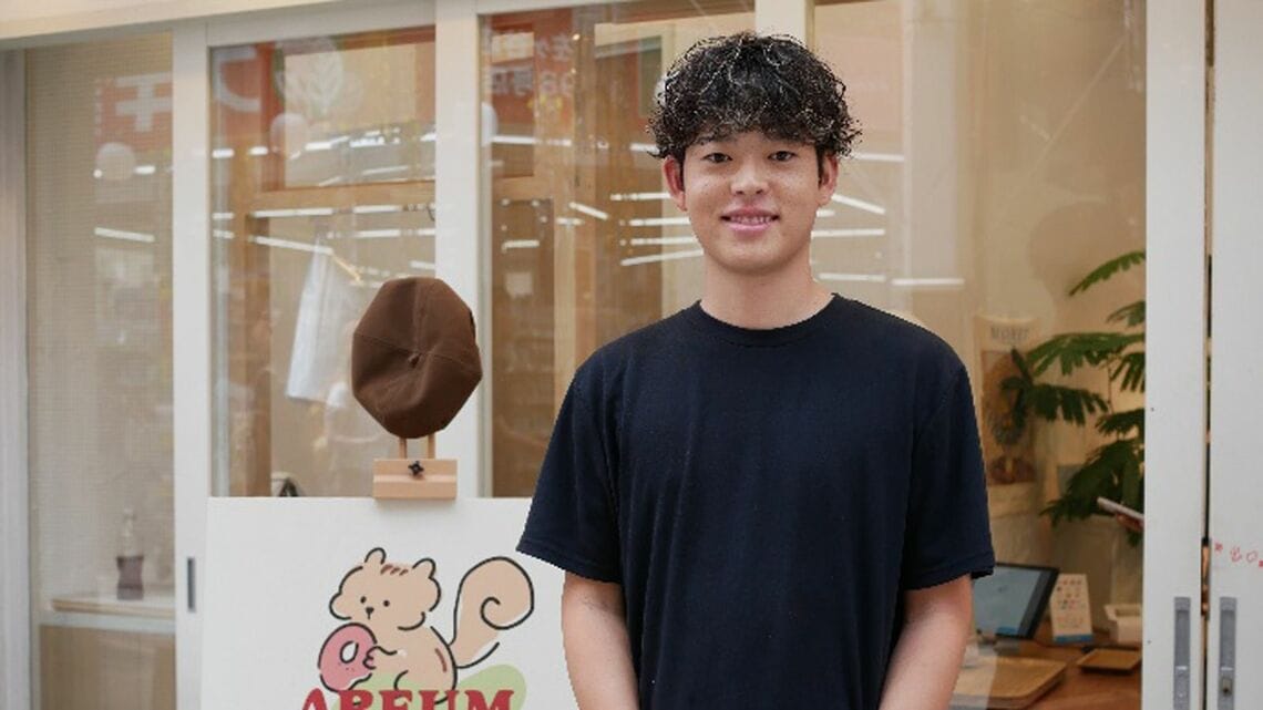 穀本周氏