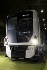 新型レオライナー「L00系」の外観（西武鉄道提供）