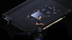 51歳のアップル新CEO｢ジョン･ターナス｣を待つ難題 オープンAIに人材流出､革新的製品を生み出せるか