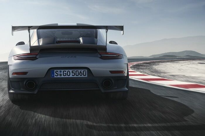 ポルシェ 911 GT2 RS｜Porsche 911 GT2 RS