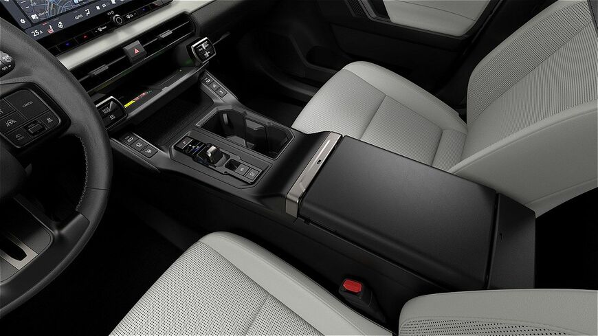 トヨタ新型「RAV4 CORE（プロトタイプ）」（写真：トヨタ自動車）