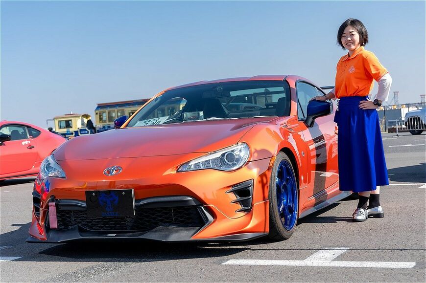 ハチ子さん「トヨタ 86」（写真：三木 宏章）