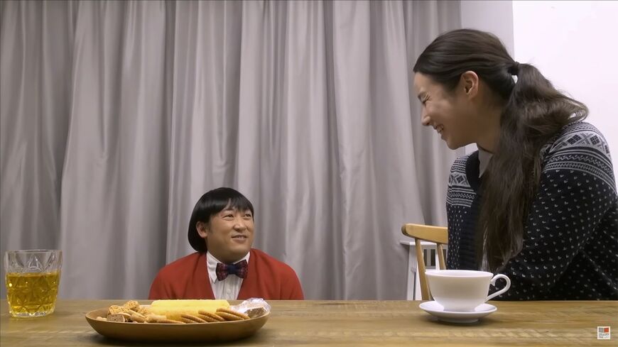 ロバート秋山のモノマネ（上杉みち）