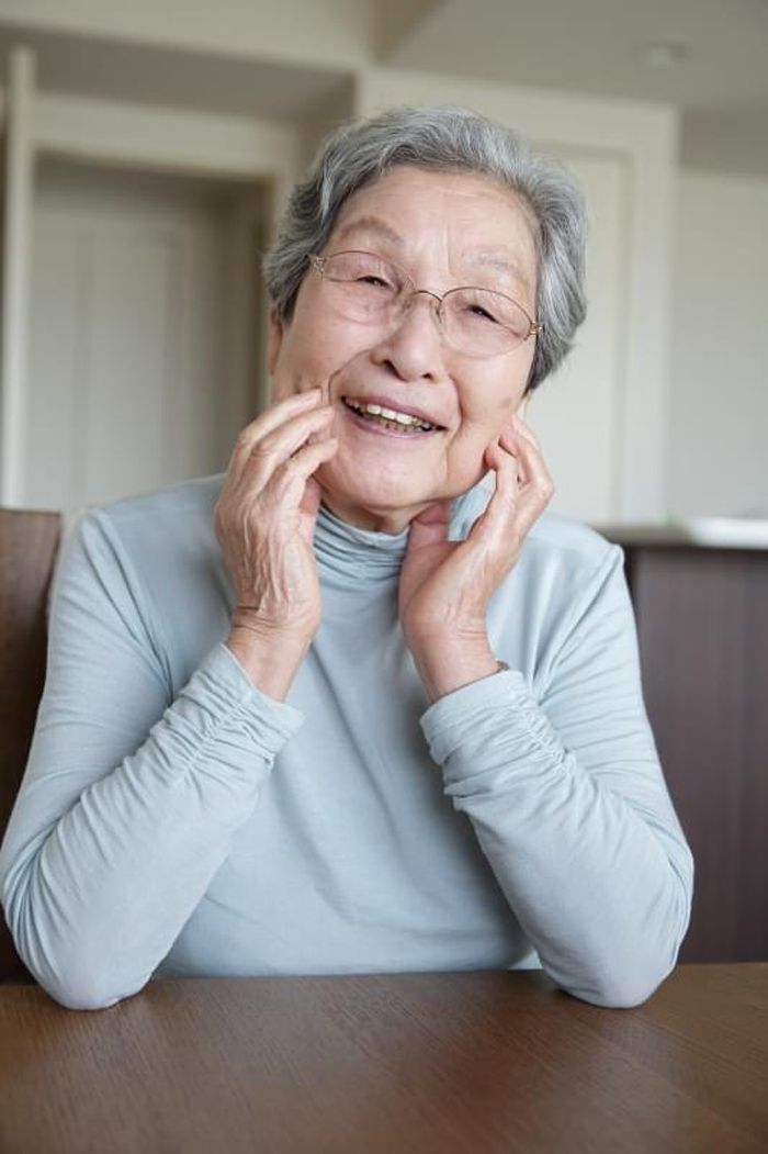 90歳で小走りする姿が話題になった山本さんの母（写真：本人提供）