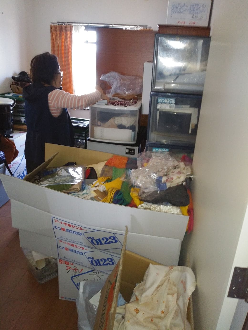 引越直後の東京の部屋