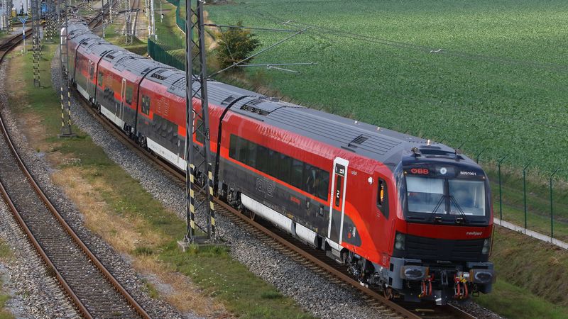 オーストリア鉄道｢新型レイルジェット｣の大進化 特急車両も｢低床化｣で