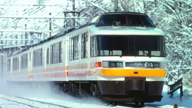 バブル期の鉄路の華｢ジョイフルトレイン｣の記憶 JR各社が競って導入
