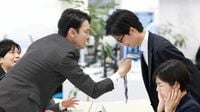 ｢けしからん！｣｢私語や居眠りと同じだ｣…　昭和上司が激怒した《Z世代社員》の"会議中の行動"