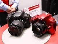 “石橋たたく”キヤノン、カメラ好調でも業績は慎重視