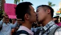 同性婚容認で揺れる台湾 「多様性ある結婚」をめぐって､対立が先鋭化