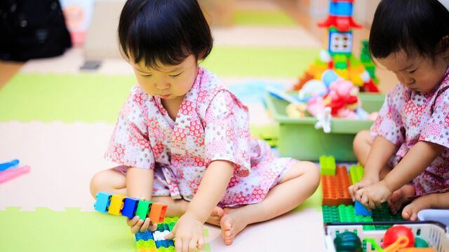 遊ぶ子 と 忙しい子 自己肯定感に出る大差 子育て 東洋経済オンライン 経済ニュースの新基準