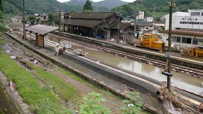濁流が飲み込んだ線路…｢九州鉄道被災｣の現場