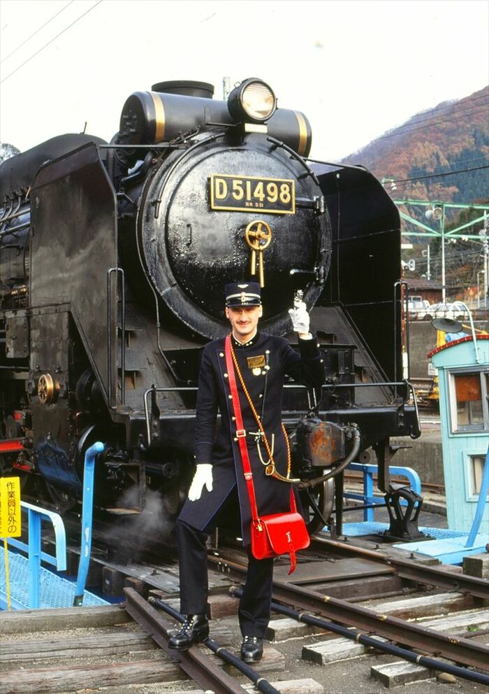 オリエントエクスプレスを牽引したD51498と