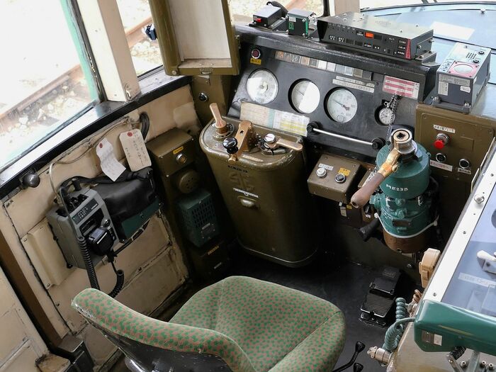 速度を一定に保つには高度な運転技術が必要という