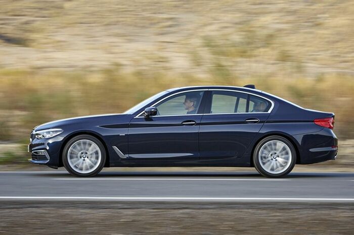 ビー・エム・ダブリュー 5シリーズ セダン｜BMW 5 Series Sedan