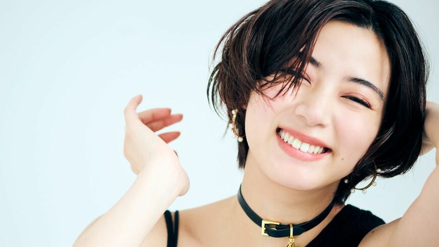 さまざまな役柄を演じ、そのたびにクルクルと印象を変えて観る者を魅了し続けてきた池田エライザさん。2023年10月20日公開の映画『おまえの罪を自白しろ』でも新たなチャレンジを見せてくれた（写真：洞澤 佐智子（CROSSOVER））