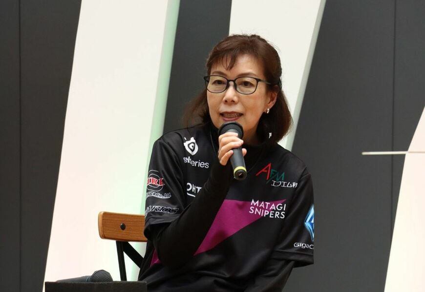 上品な雰囲気をまとい、親しみやすいのに知的でしっかりとした口調で話すNAGIさん（写真：マタギスナイパーズ）