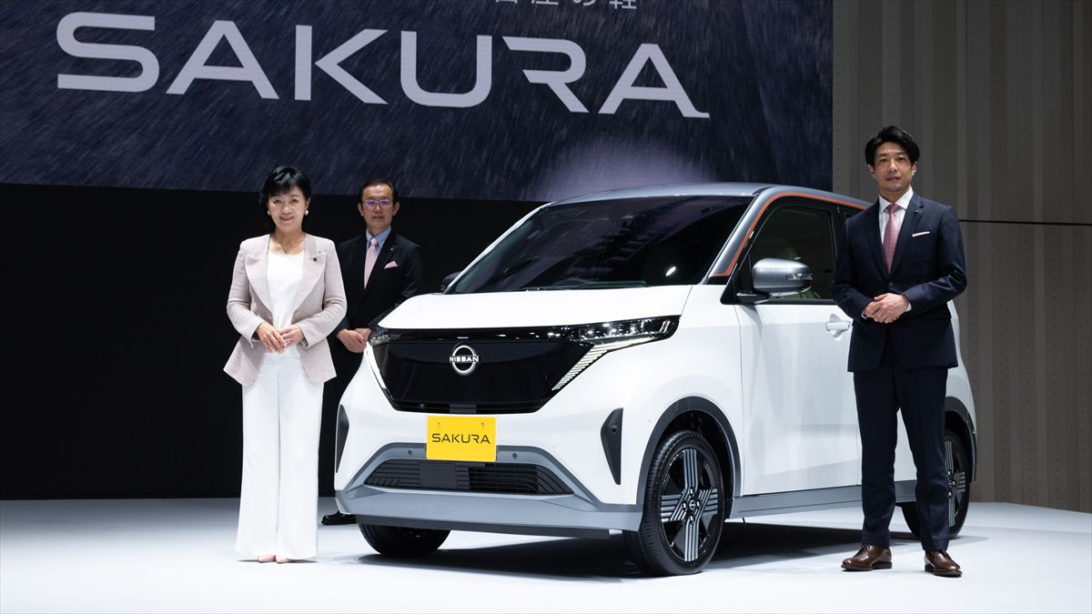 サクラ／ekクロスEV｣実質180万円からの衝撃 航続距離180km｢軽の電気