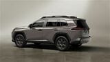 トヨタ新型「RAV4 ADVENTURE（プロトタイプ）」（写真：トヨタ自動車）