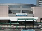 もう見られない「泉北高速鉄道 和泉中央駅」の駅名看板＝2025年3月（編集部撮影）