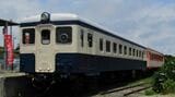 クラウドファンディングにより再塗装されたひたちなか海浜鉄道のキハ222（筆者撮影）