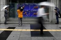 日経平均反発､14カ月連続で第1営業日上昇　 好決算企業に物色､110円割れ寸前でも底堅さ