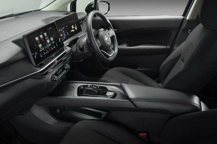 日産「新型ノート」のインテリア（写真：日産自動車）