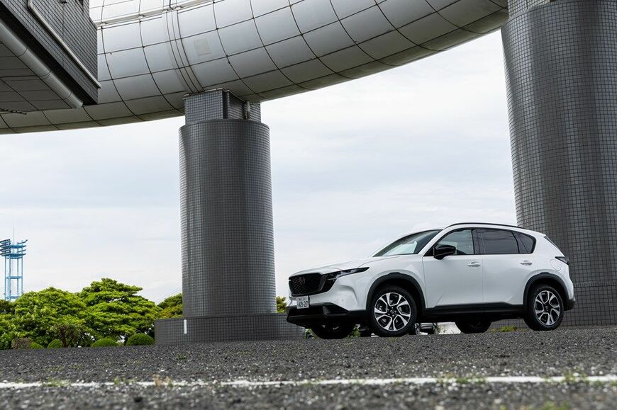 マツダの新型SUV「CX-5」（写真：三木 宏章）