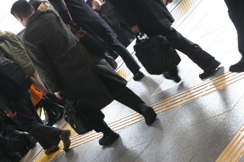 なぜ 働かないオジサン の給与は高いのか なぜあのオジサンは 働かないのか 東洋経済オンライン 社会をよくする経済ニュース なぜ 働かないオジサン の給与は高いのか なぜあのオジサンは 働かないのか 東洋経済オンライン 社会をよくする経済ニュース
