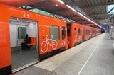 メトロは自転車を積むこともできる（筆者撮影）