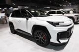 ジャパンモビリティショー2025に展示されたトヨタの新型「RAV4 GRスポーツ」（筆者撮影）