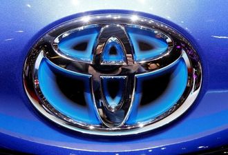 トヨタ自動車､今期の営業利益予想は約2割減