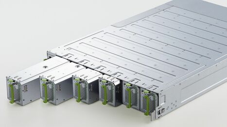 〈パナソニック〉AIサーバー電池大増産で｢売り上げ3倍｣の勝算､不振のテスラEV向け米カンザス工場に開けたAI転用の道