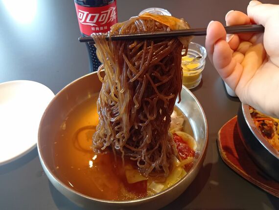 平壌冷麺