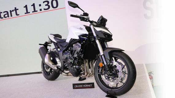 東京モーターサイクルショーで展示されていたホンダの新型「CB1000ホーネット」