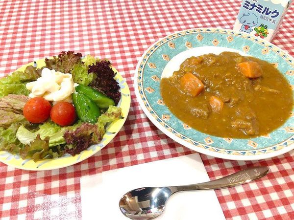 横須賀の海軍カレーが 認知度1位 になるまで 外食 東洋経済オンライン 経済ニュースの新基準 横須賀の海軍カレーが 認知度1位 になるまで 外食 東洋経済オンライン 経済ニュースの新基準