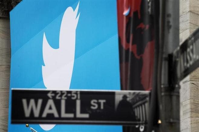 米ツイッター株、一時50ドルまで上昇
