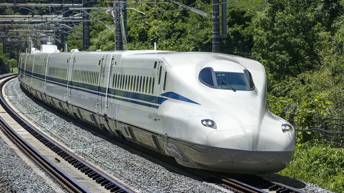 営業デビュー、新型新幹線「N700S」の乗り心地 颯爽と運転開始、車内は 営業デビュー、新型新幹線「N700S」の乗り心地 颯爽と運転開始、車内は