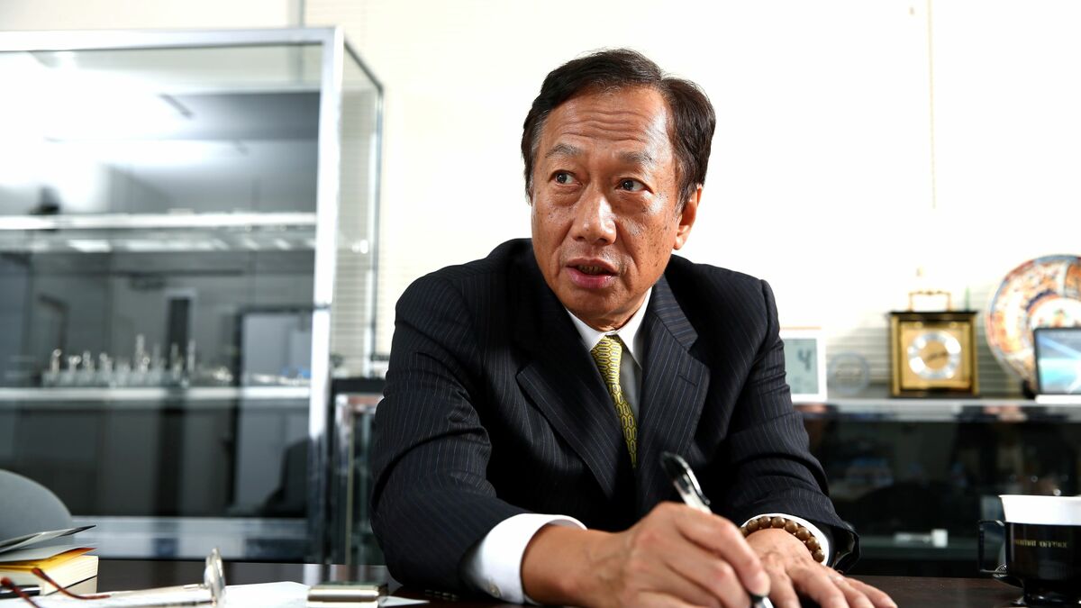 台湾カリスマ経営者の政界リベンジが起こす波乱 強すぎる親中イメージ､公認の獲得は難しい | 政治・経済・投資 | 東洋経済オンライン