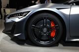 世界限定350台、日本では限定30台で販売されるホンダ「NSX タイプS」（撮影：尾形文繁）