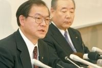 実力社長を解職　ペンタックス「４月革命」の次