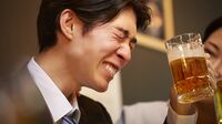 ｢飲めるようになってきた人｣に潜む怖いリスク お酒に強い人と弱い人､どんな違いがあるのか