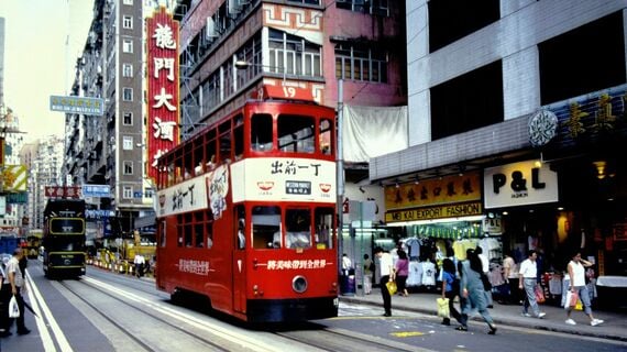 100年前の香港 25年で激変した｢香港｣中国返還前の乗り物の姿 地下鉄は発展途上､2階