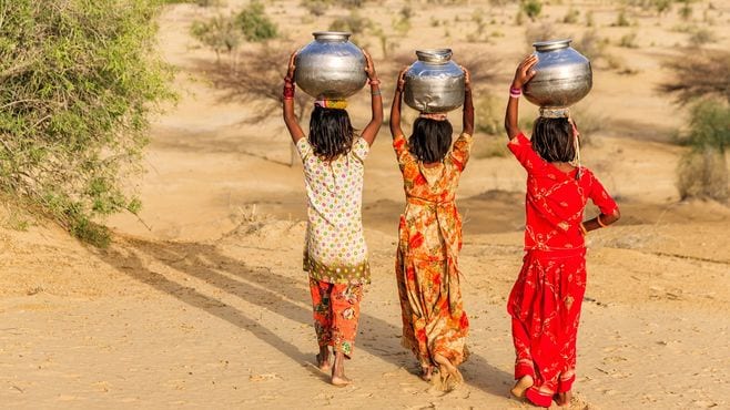 インドの女性が水を飲まない悲しすぎる理由