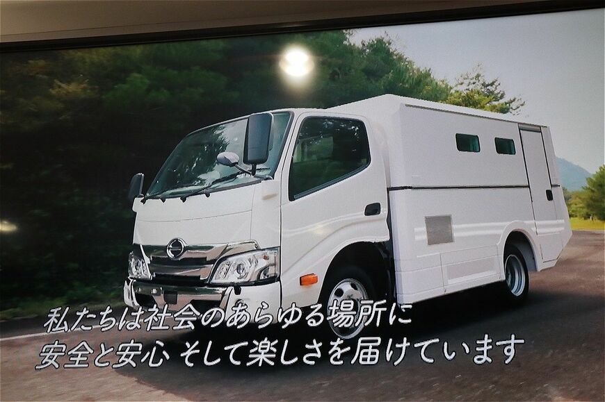 カヤバの東京オートサロン2023出展内容（筆者撮影）