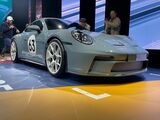 911の60周年を記念して発表された軽量かつ高性能911S/Tは人気（筆者撮影）