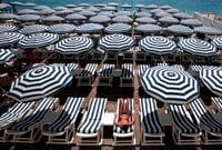 EU｢サマータイム｣廃止へ､具体的計画を議論 ユンケル欧州委員長が意向を表明